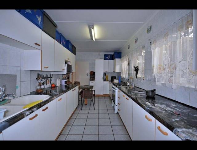 3 BEDROOM HOUSE FOR SALE IN RANDHART